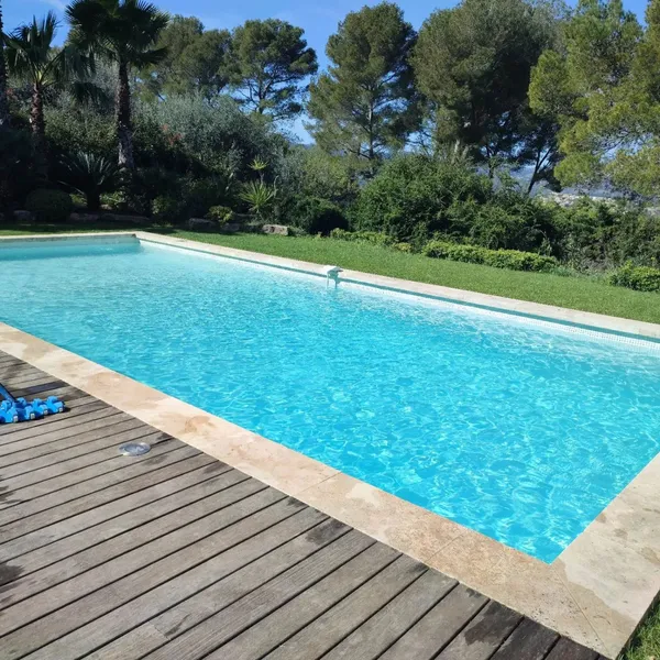 Entretien régulier — Soldan'eau Piscines